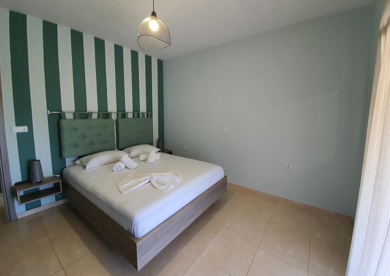 Onites Elegant Suites 斯卡拉伯塔麦斯 外观 照片