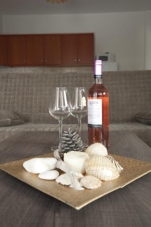 Onites Elegant Suites 斯卡拉伯塔麦斯 外观 照片