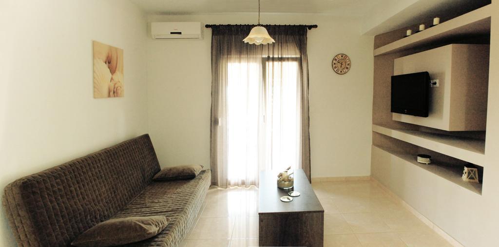 Onites Elegant Suites 斯卡拉伯塔麦斯 外观 照片